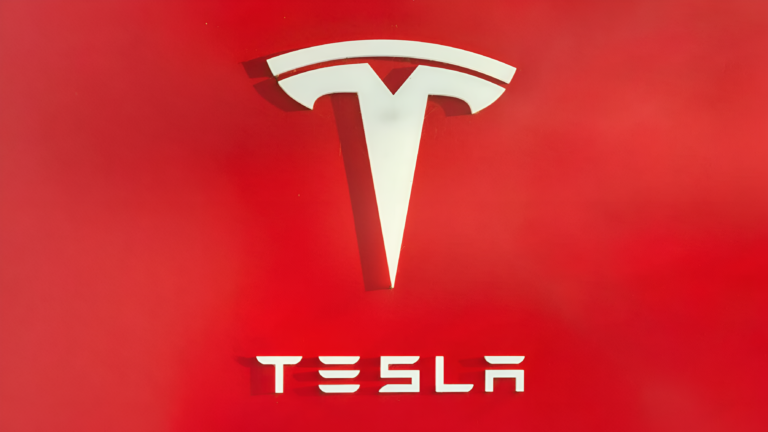 The Company Shaping the Future with Electric Vehicles and AI Technologies: TESLA